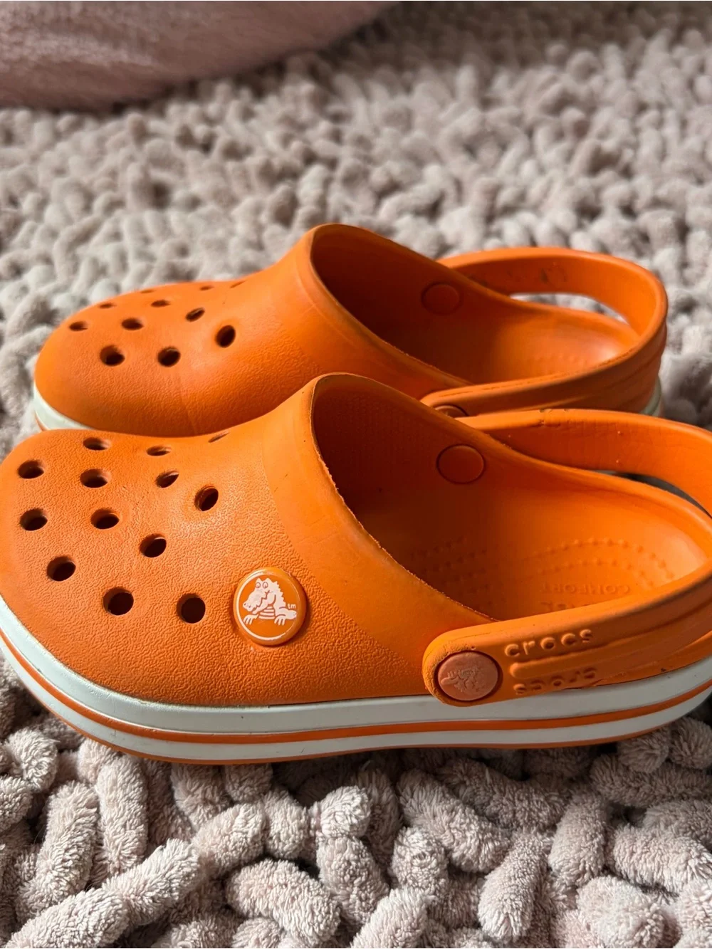 CROCS Kids Classic Clog in Bright Orange